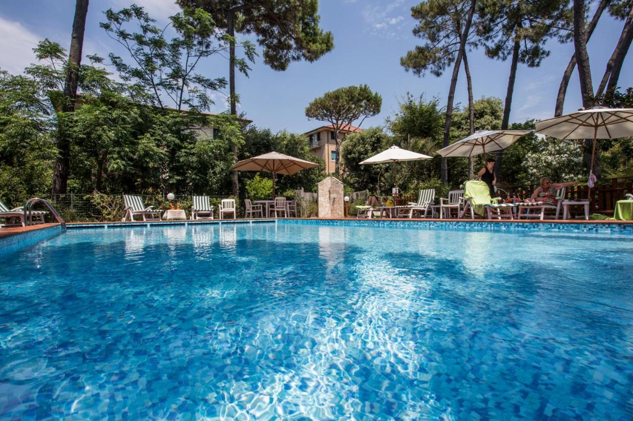 Piccolo Hotel Форте-дей-Мармі Екстер'єр фото